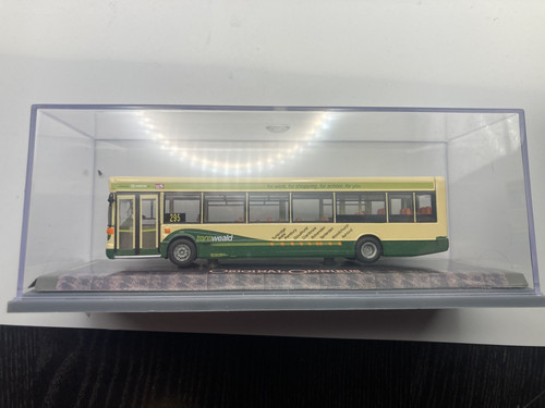 Corgi ooc 44704 dennis - om,