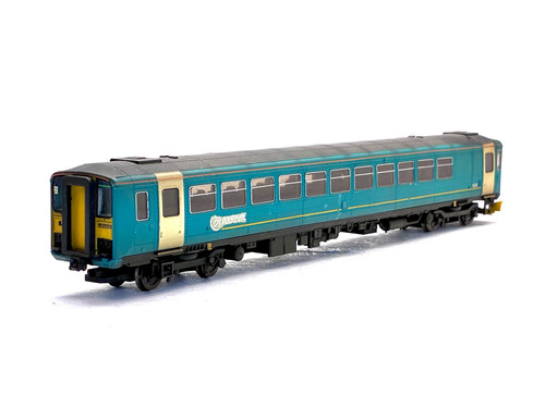 Hornby arriva class 153 - 153, 153353