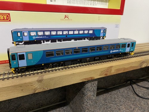 Hornby r3476 class 153 dmu - r3476,
